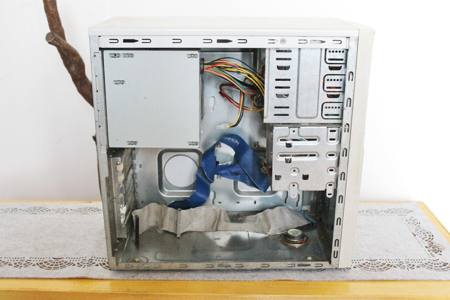 Vintage 1990s AT Desktop Computer Case with Rare Sliding Front Panel - Beige Turquoise Tower -Retro PC Shell for Display or DIY Build