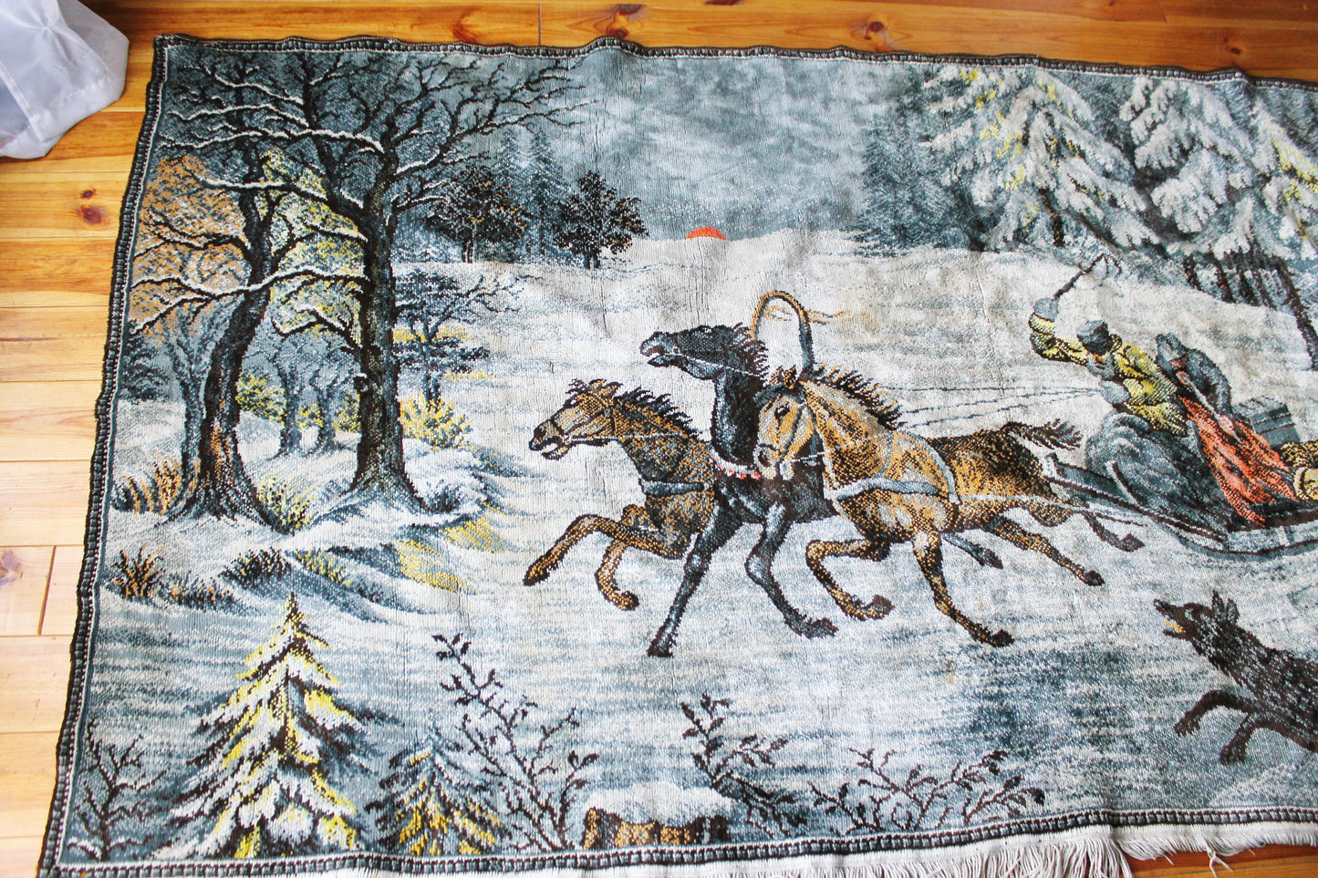 Vintage USSR big wool/cotton tapestry/carpet "Wolves" - 96 inches - Bedspread, wool cover, old carpet, rug - Wall Hanging Rug