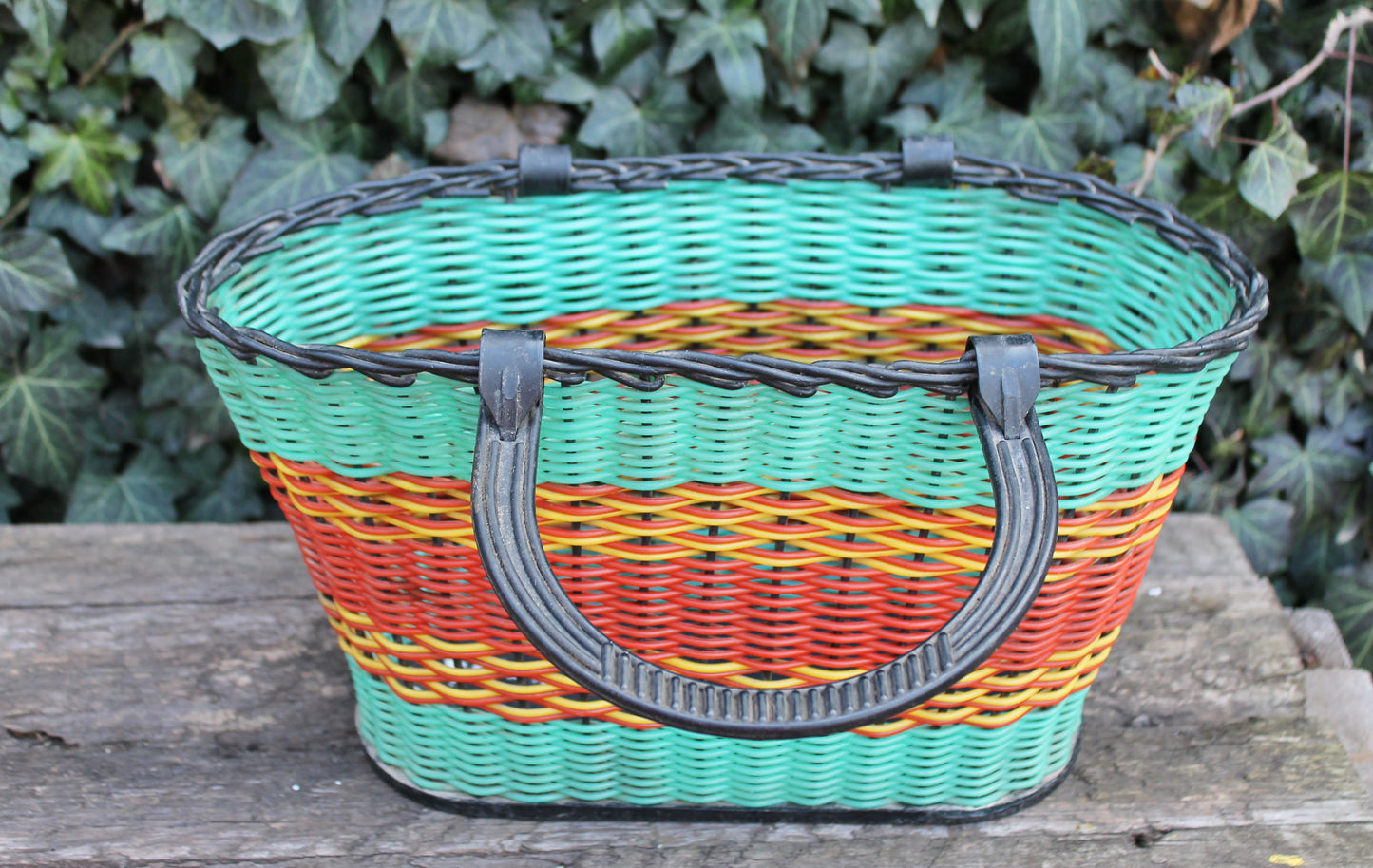 Vintage basket -Go shopping - Made in USSR - Vintage home bag - Plastic basket - Picnic basket - reusable bag - 1970s