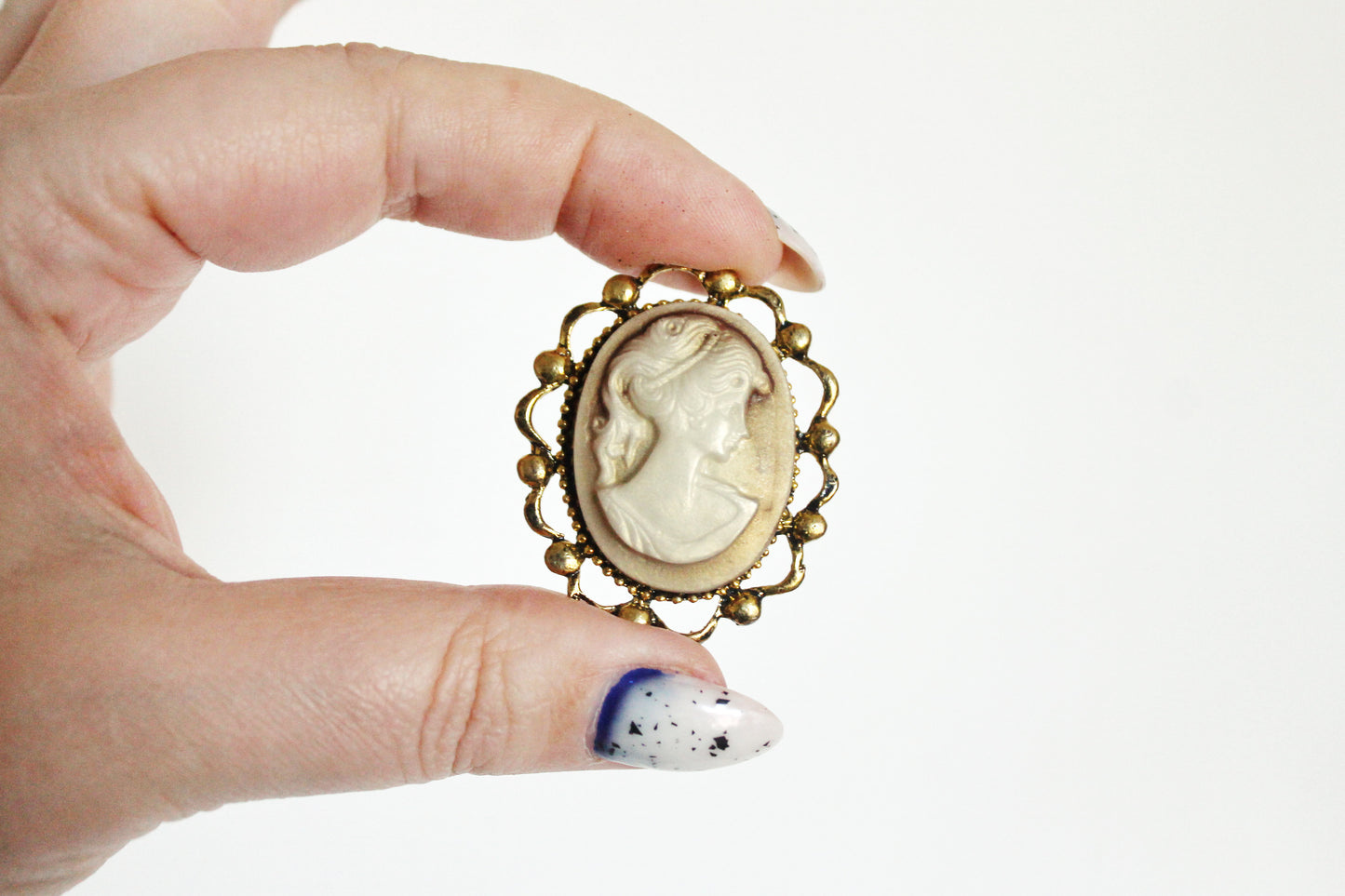Vintage Antique Cameo - Vintage Soviet Mother's Day Jewelry - Jewelry Gift USSR - Art Deco Cameo