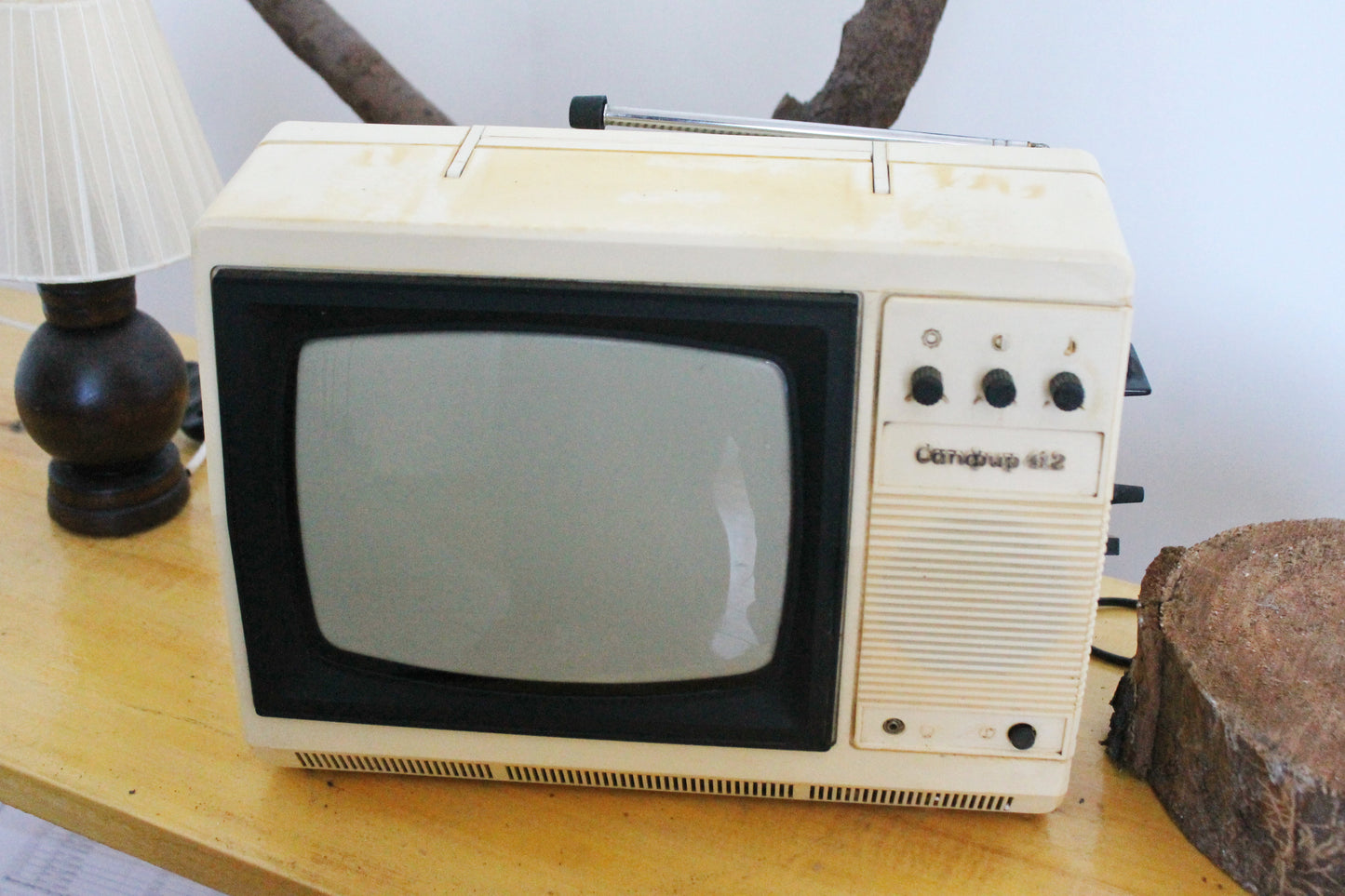 Soviet vintage small TV - television set - made in USSR - working vintage TV - 1985 - Sapphire-412
