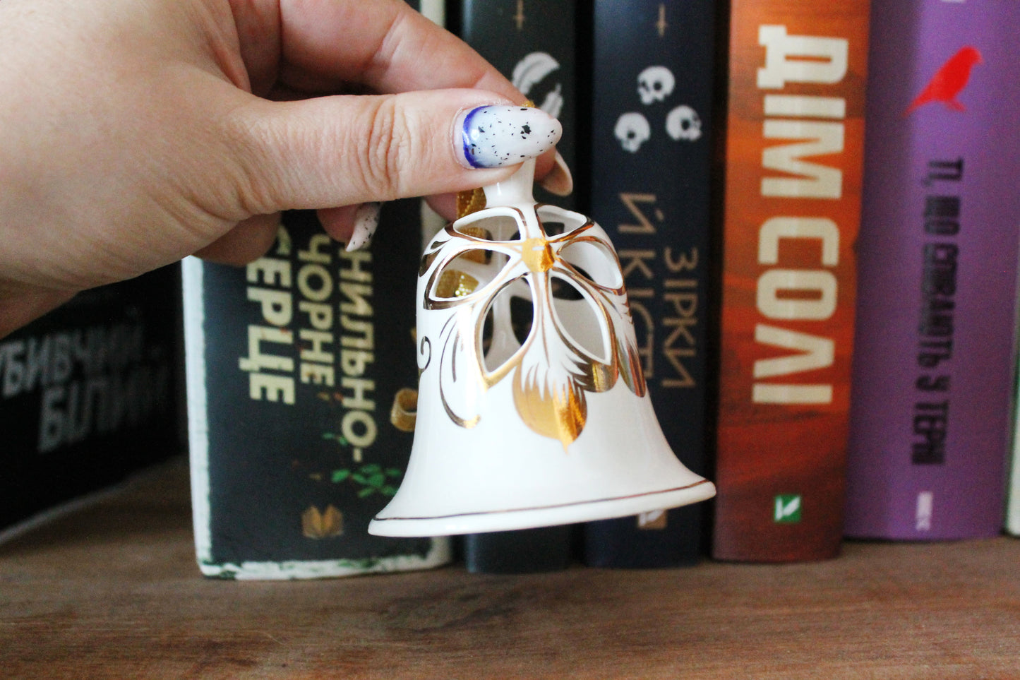 Vintage beautiful ceramic Bell - 3.3 inches - Vintage Souvenir - Germany porcelain
