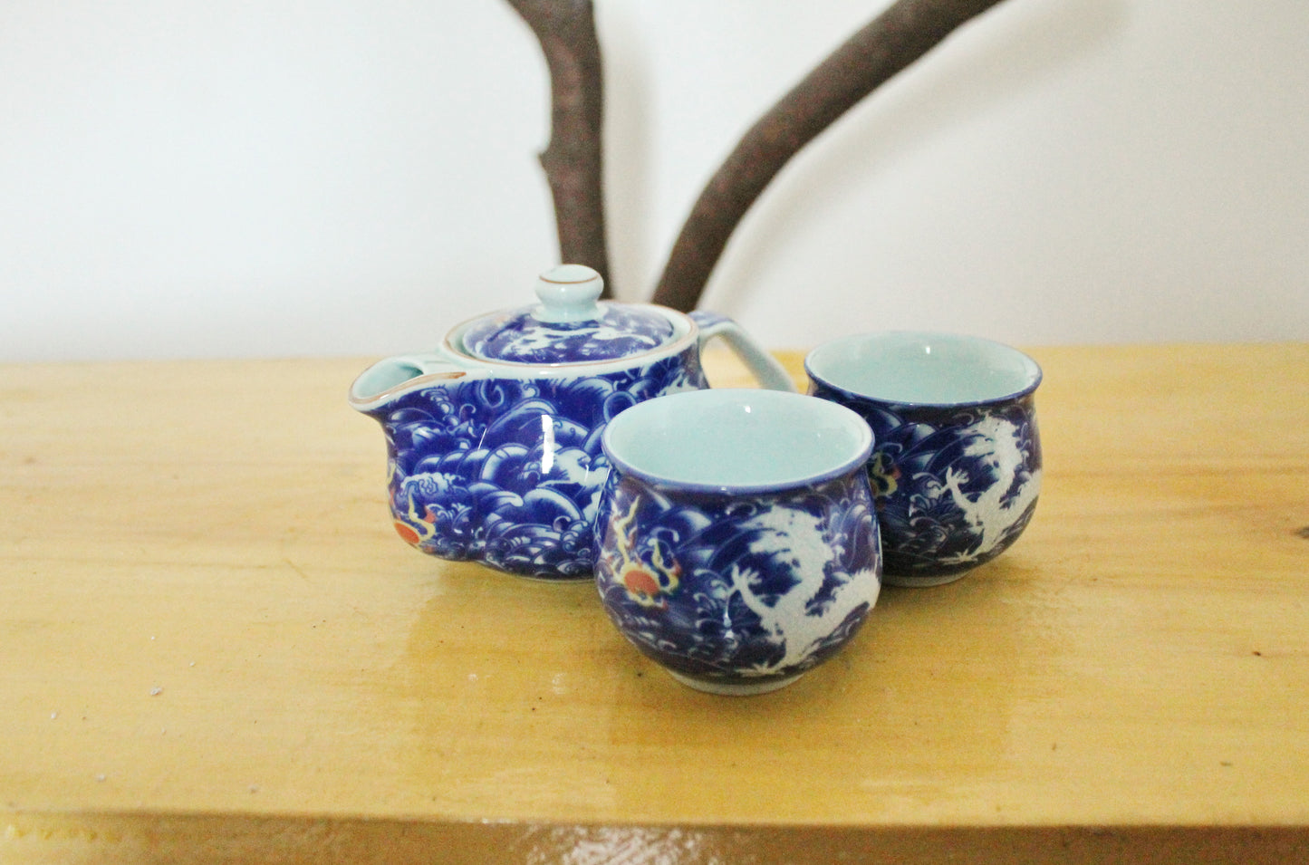 Porcelain beautiful China Set of Tea Pot and two tea glassess - Vintage porcelain - 1980-1990s