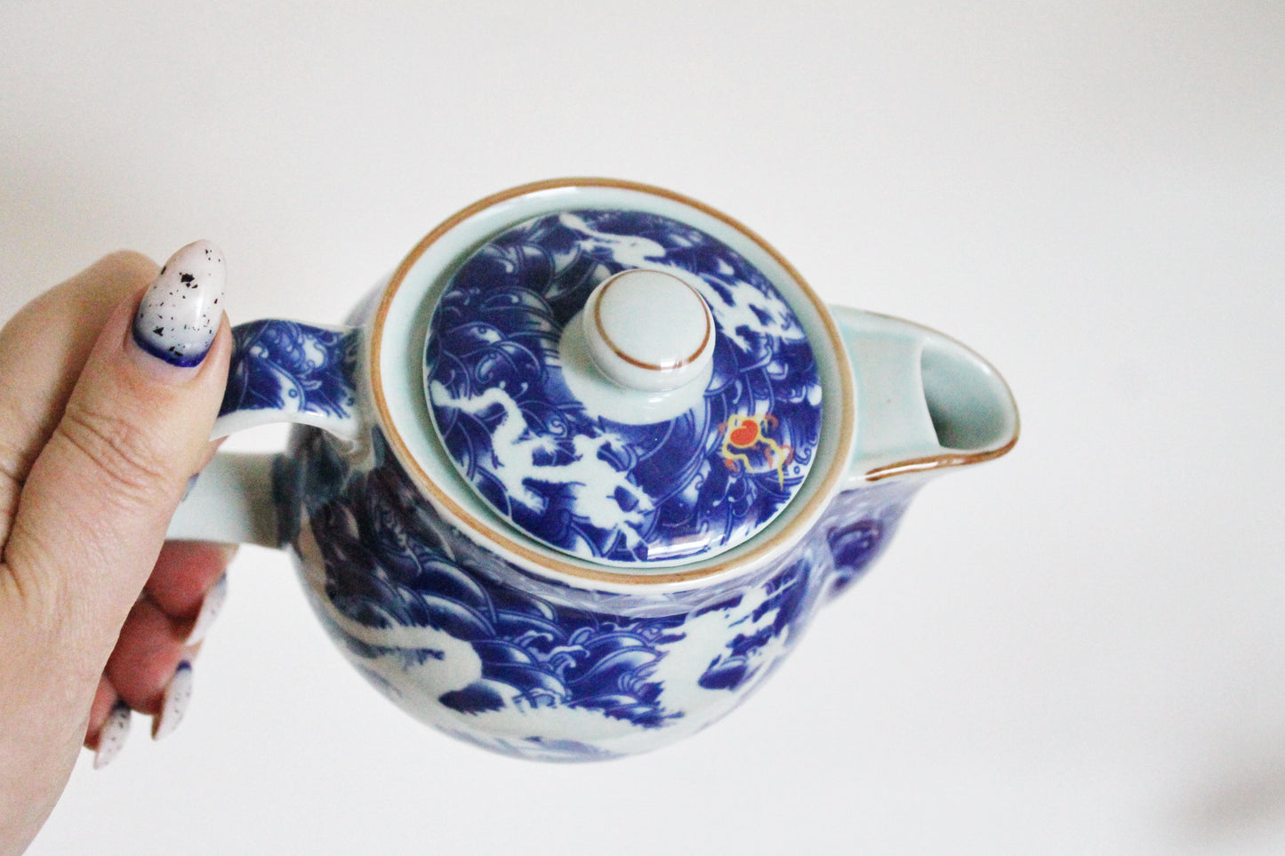 Porcelain beautiful China Set of Tea Pot and two tea glassess - Vintage porcelain - 1980-1990s