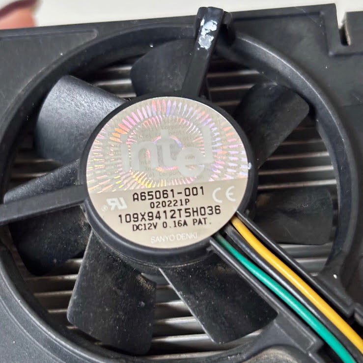 Intel CPU Cooler Fan With Heatsink Vintage Computer Cooling Assembly PC Hardware Part