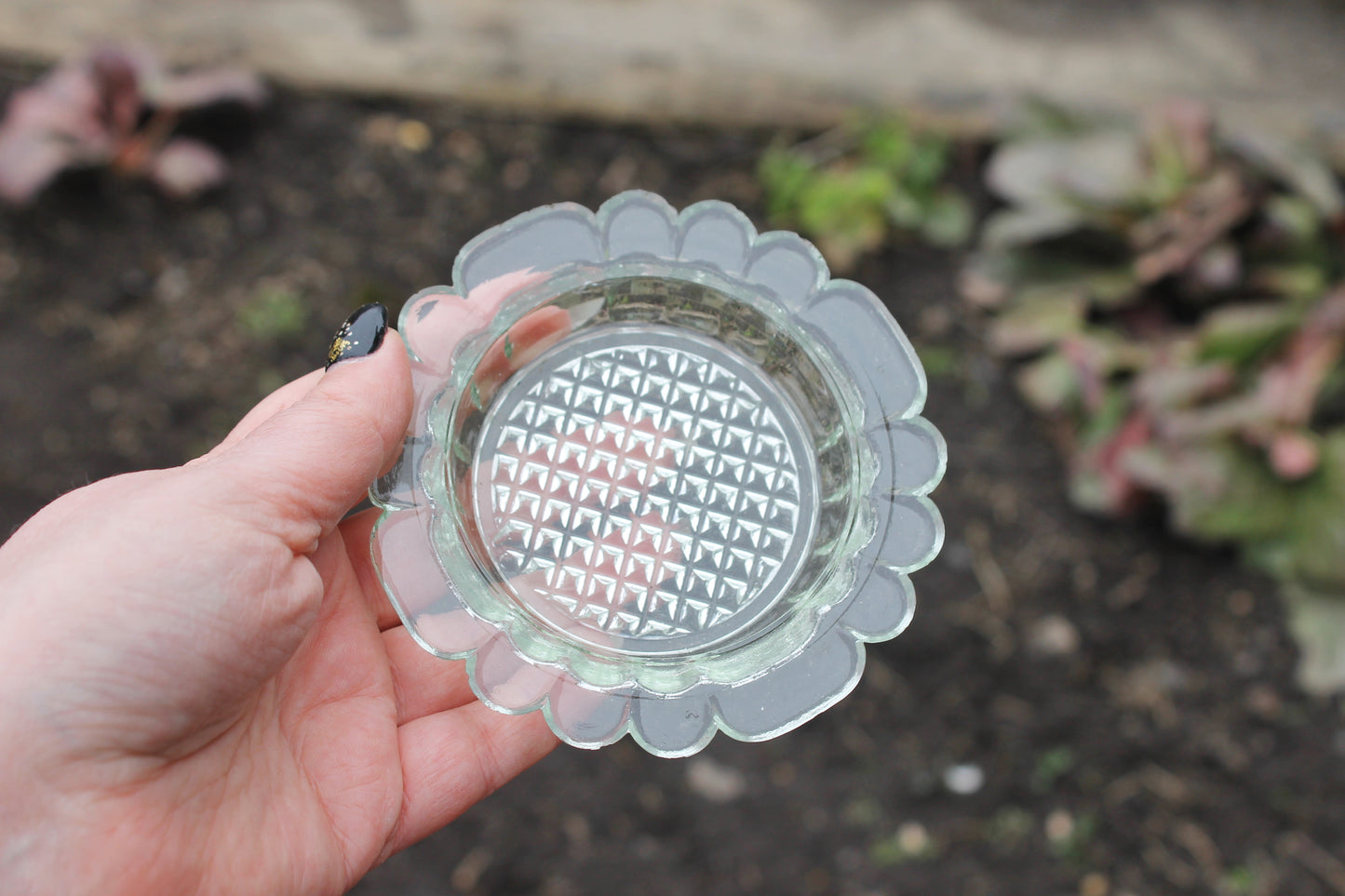 Vintage Round Glass Ash tray. Made in USSR. 1980 soviet era