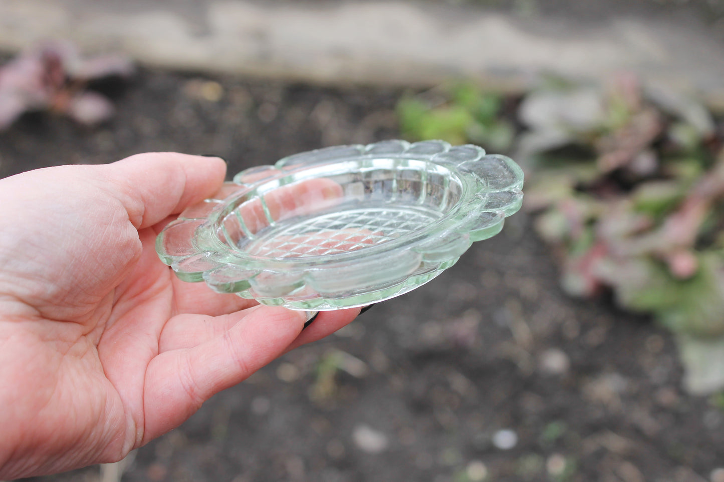 Vintage Round Glass Ash tray. Made in USSR. 1980 soviet era