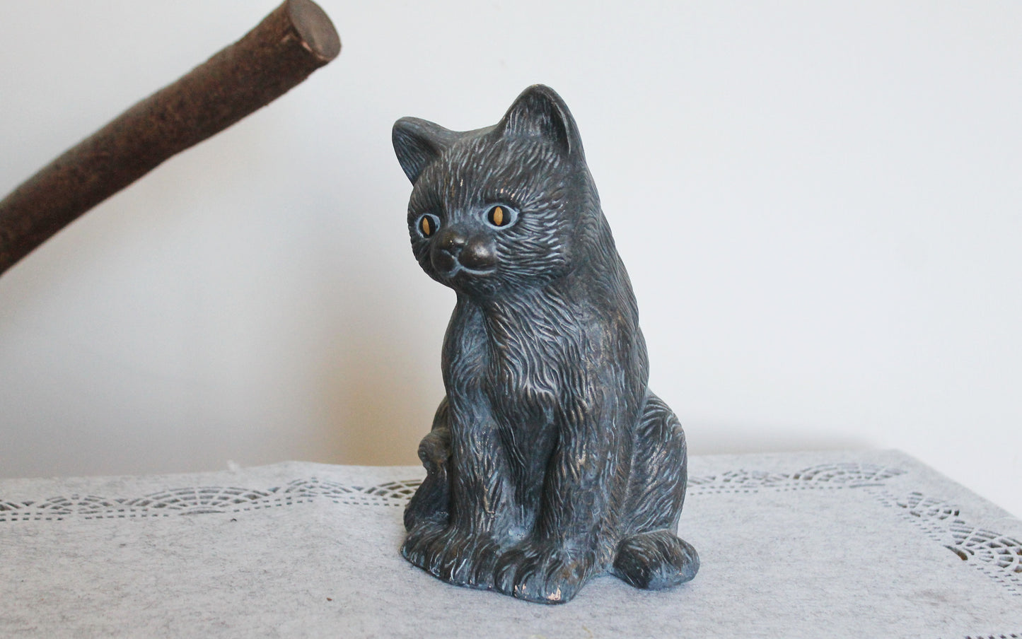 Vintage ceramic figurine Grey Cat - 8.3 inches - Germany statue - vintage Germany ceramic figurine - 1990s