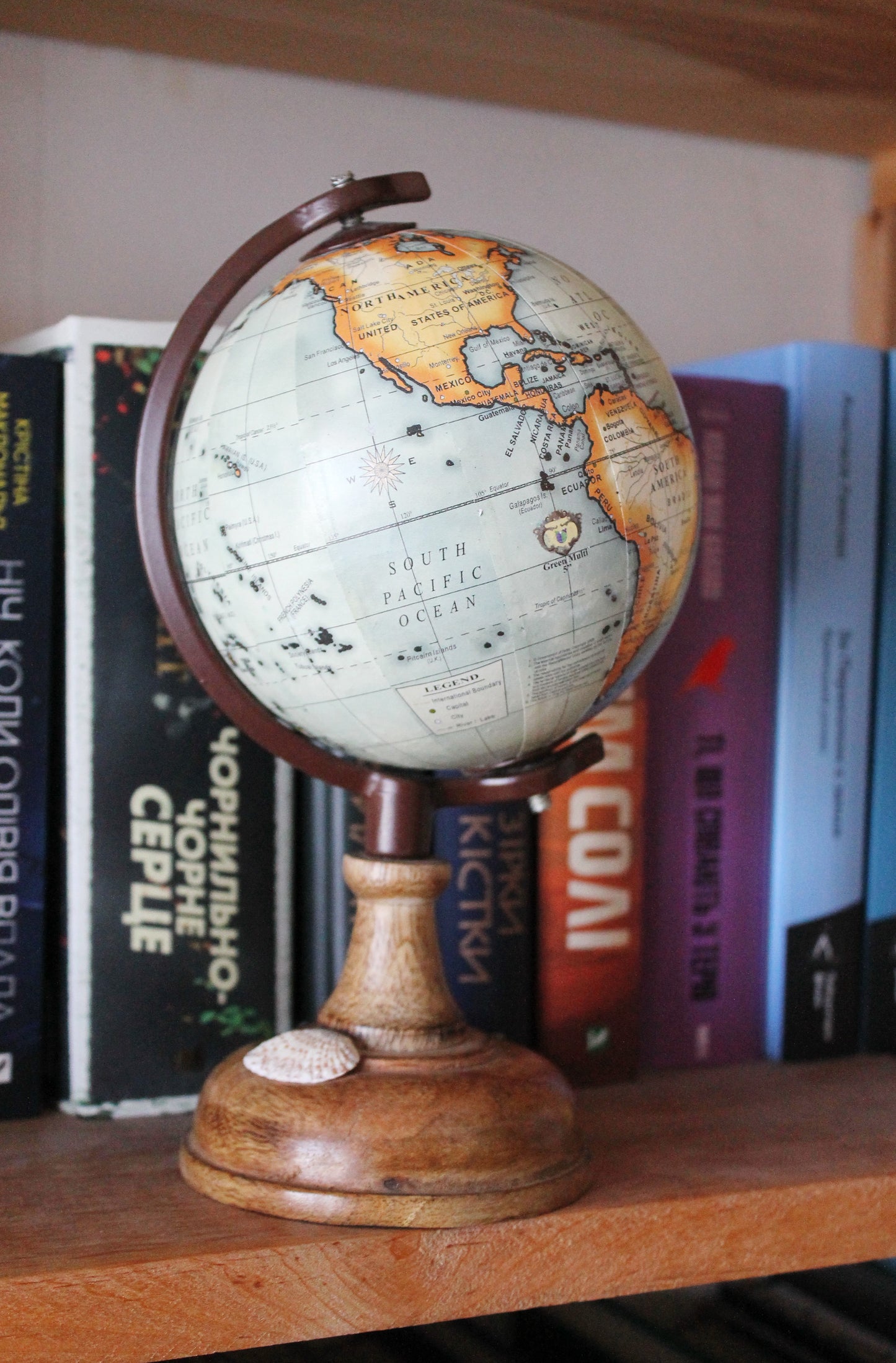 Vintage Small globe - Wooden globe - Earth globe - World globe - Desk globe - School globe - Gift idea