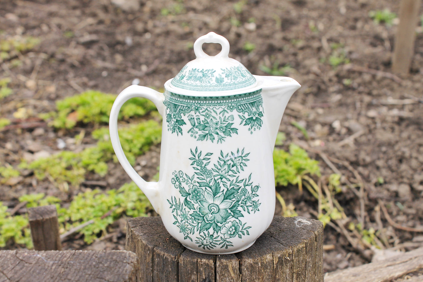 Beautiful vintage small Tea Pot - 5.1 inches - vintage Germany ceramic - Villeroy & Boch Fasan teapot -1980s