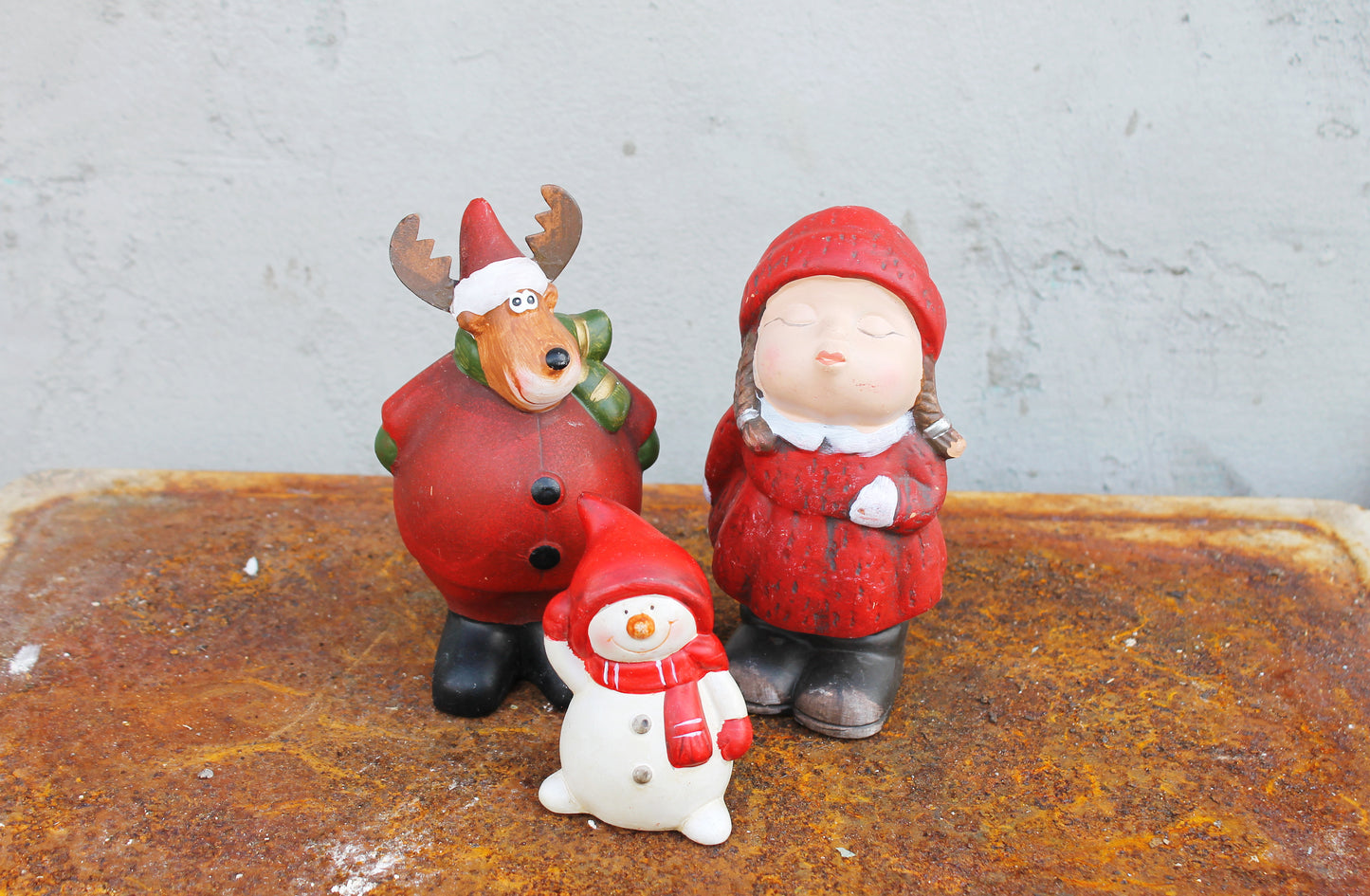 Set of 3 Vintage clay Christmas figurines - 5.9 inches - Christmas gift figurine - vintage decor - Germany vintage - 2000s