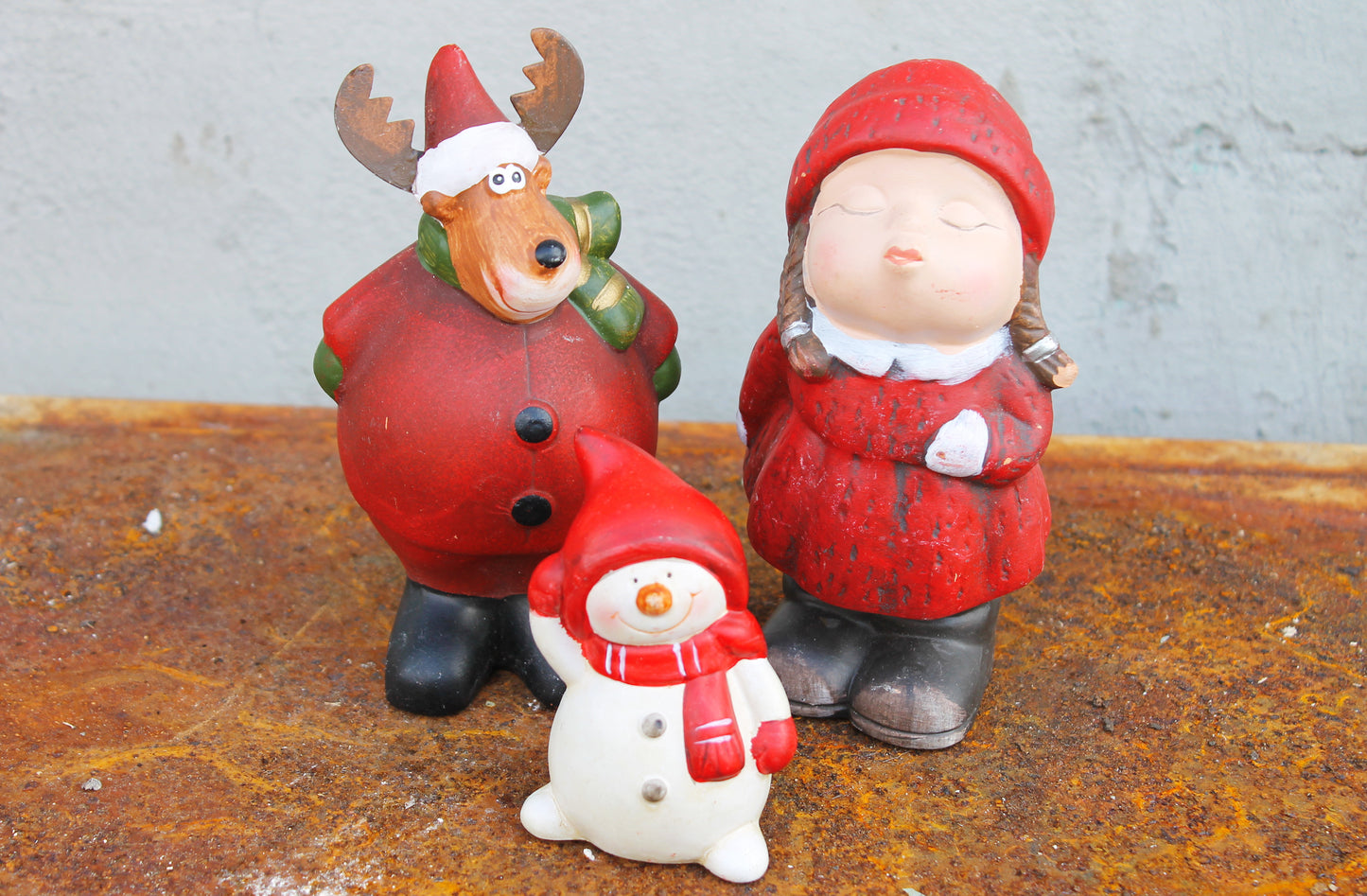 Set of 3 Vintage clay Christmas figurines - 5.9 inches - Christmas gift figurine - vintage decor - Germany vintage - 2000s