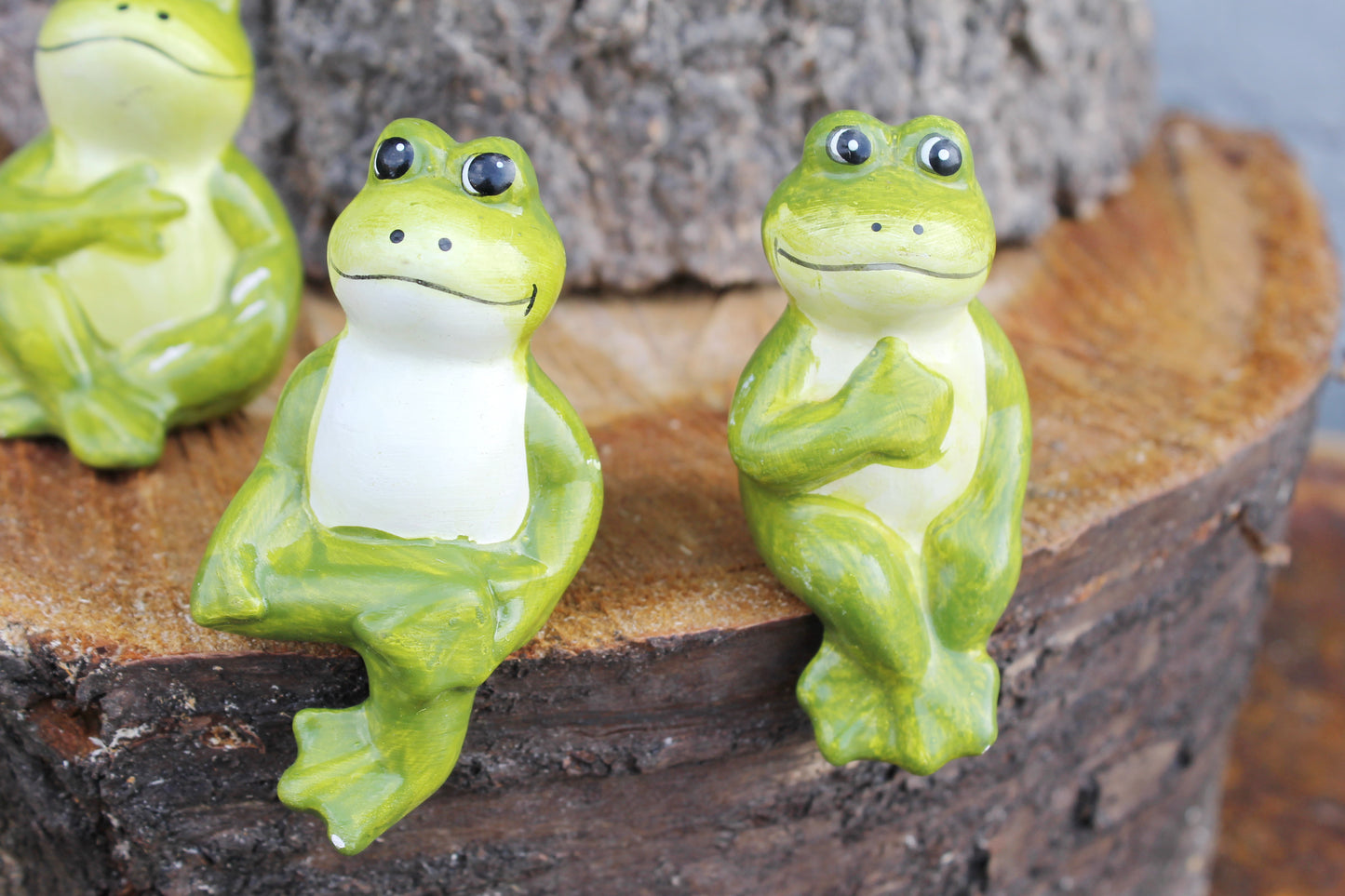 Vintage porcelain set of six sitting Frogs - Germany small figurines - vintage decor - Germany vintage - 1990s