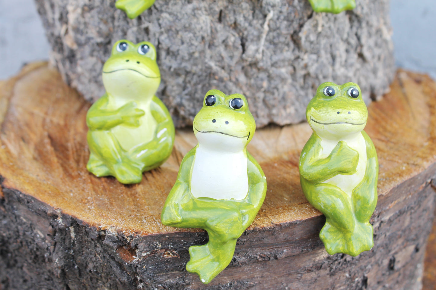 Vintage porcelain set of six sitting Frogs - Germany small figurines - vintage decor - Germany vintage - 1990s
