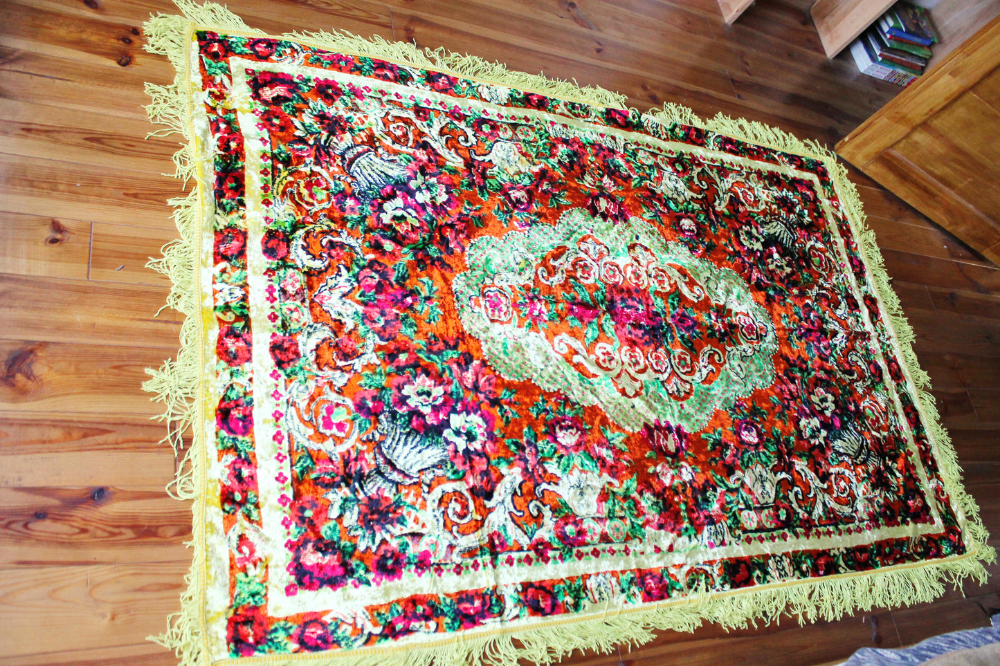 Vintage USSR plush tablecloth/carpet/Bedspread with fringe - Plush Sofa Bedspread - Ukraine Сarpet covering Decoration 1960-1970ss