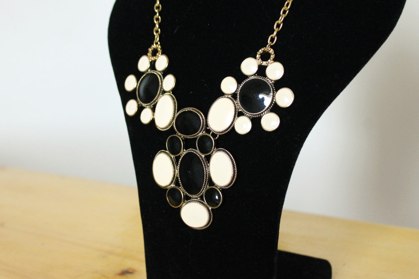 Vintage Flower necklace from Germany - Nekclace 1990s - Germany vintage bijouterie - gift neckalce