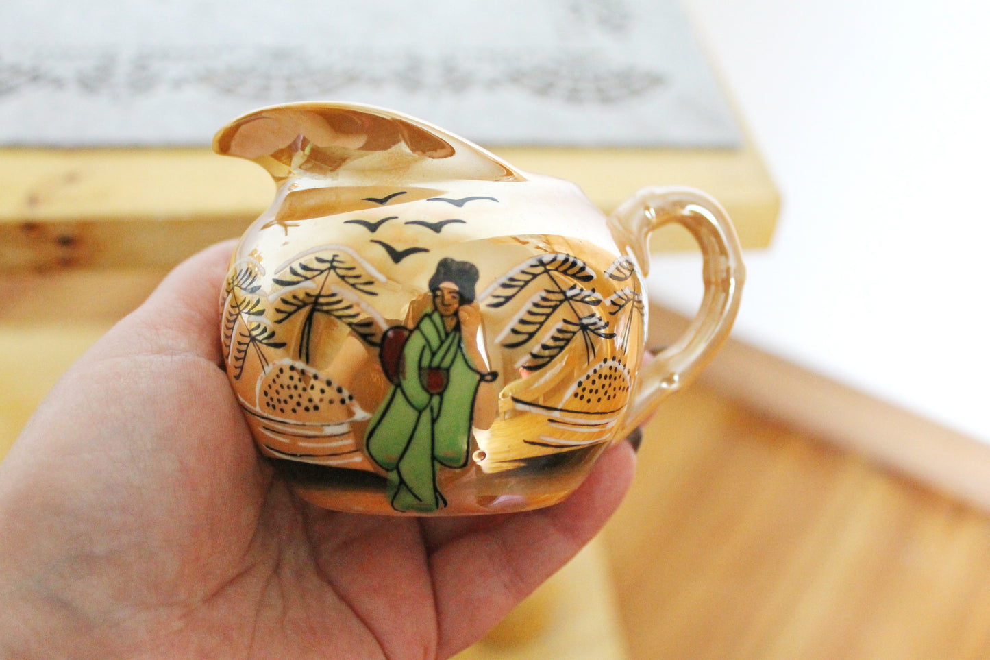 Porcelain beautiful oriental Tea Set with Japanese ornament - Vintage porcelain - 1980-1990s
