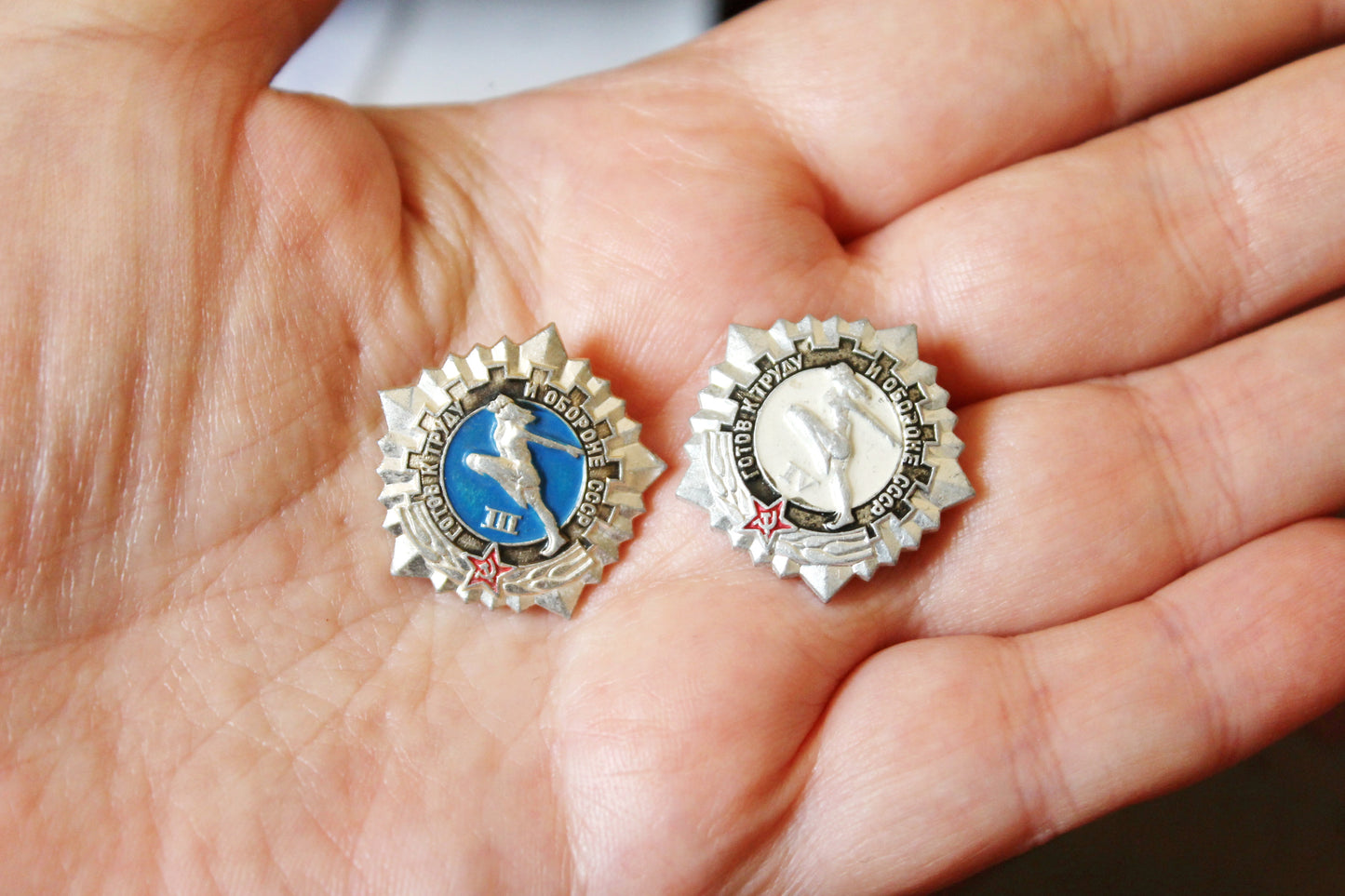 Vintage soviet USSR pin badge - Ready for work and defense - Star - Warrior-Athlete - USSR pin - vintage soviet badge - 1970s