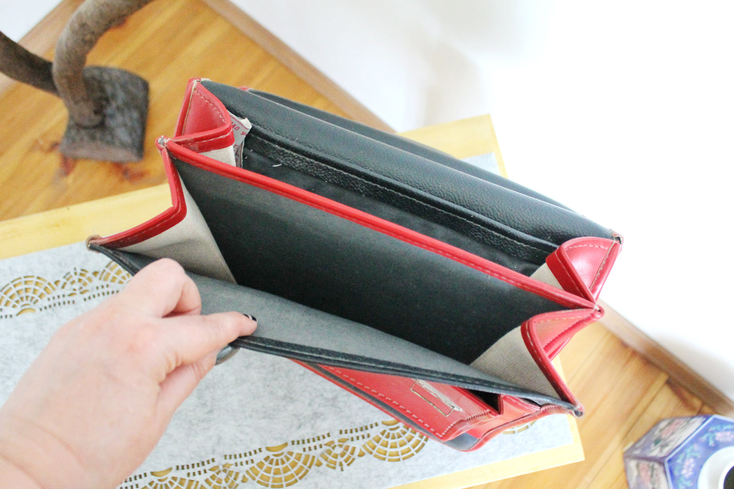 Vintage school red/black bag - Soviet rare bag - USSR School Bag - Book Bag - Soviet School. Made in USSR in 1980