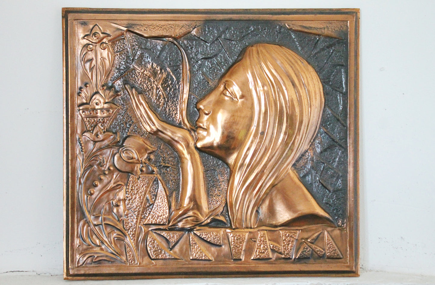 Wall stamping picture "Regina" - USSR chased wall plaque - brass wall art - rustic home decor metall picture