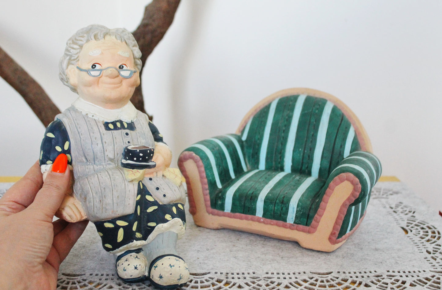 Vintage ceramic clay figurine - Grandmother on the Chair - 9.8 inches - Germany figurine - vintage decor - Germany vintage -1980-1990s