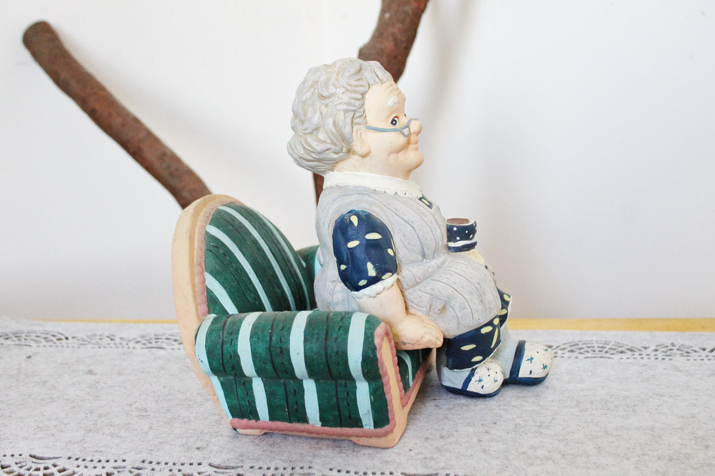 Vintage ceramic clay figurine - Grandmother on the Chair - 9.8 inches - Germany figurine - vintage decor - Germany vintage -1980-1990s