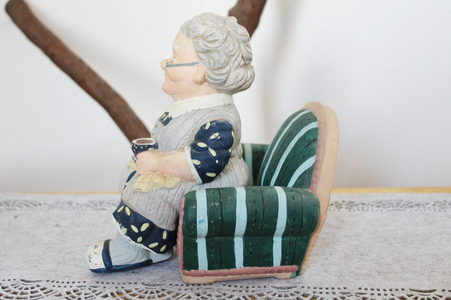 Vintage ceramic clay figurine - Grandmother on the Chair - 9.8 inches - Germany figurine - vintage decor - Germany vintage -1980-1990s