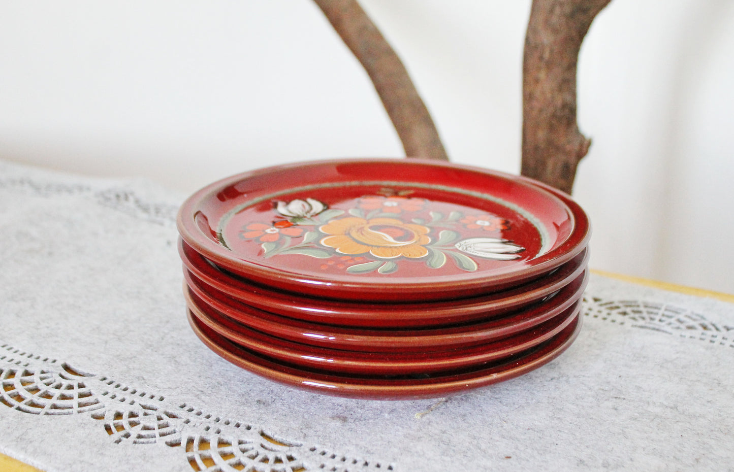 Vintage Germany plates - set of 5 - 7.8 inches - Beautiful Germany Porcelain red Plates with flowers ornament - 1980s