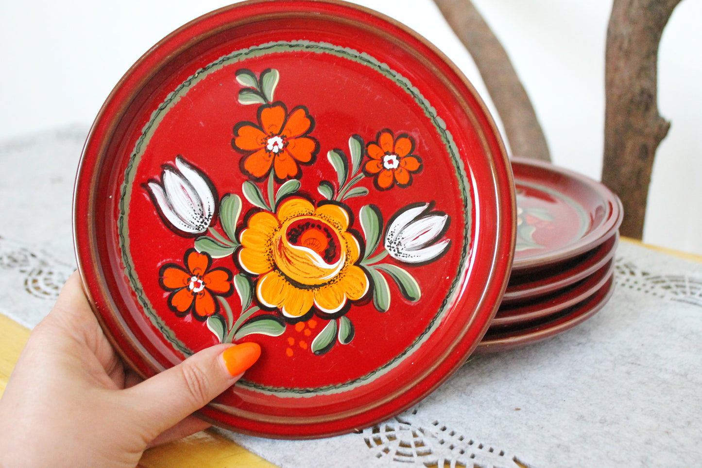 Vintage Germany plates - set of 5 - 7.8 inches - Beautiful Germany Porcelain red Plates with flowers ornament - 1980s