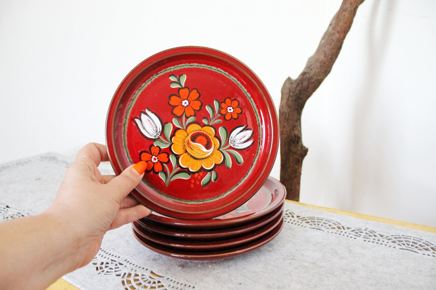 Vintage Germany plates - set of 5 - 7.8 inches - Beautiful Germany Porcelain red Plates with flowers ornament - 1980s