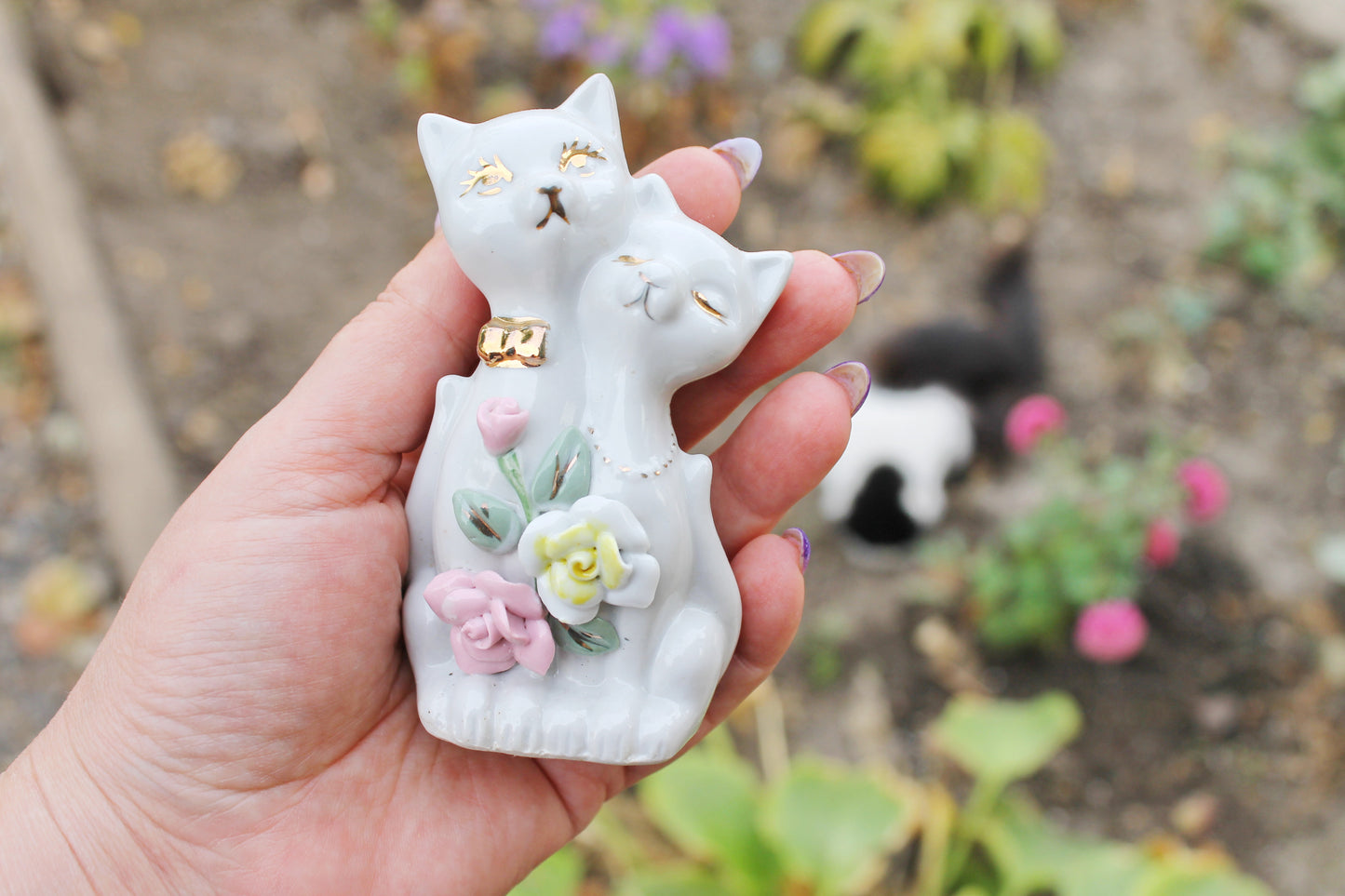Vintage Porcelain Cats couple 4.2 inches - Germany porcelain figurine - vintage decor - Germany vintage - 1980s