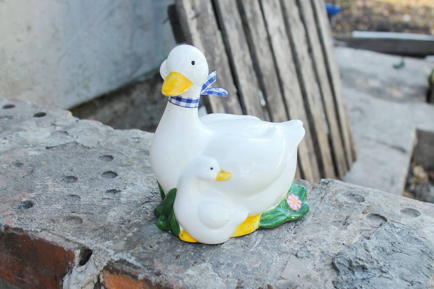 Vintage Porcelain Goose Mom and goose kid - Germany porcelain figurine - vintage decor - Germany vintage - 1980s