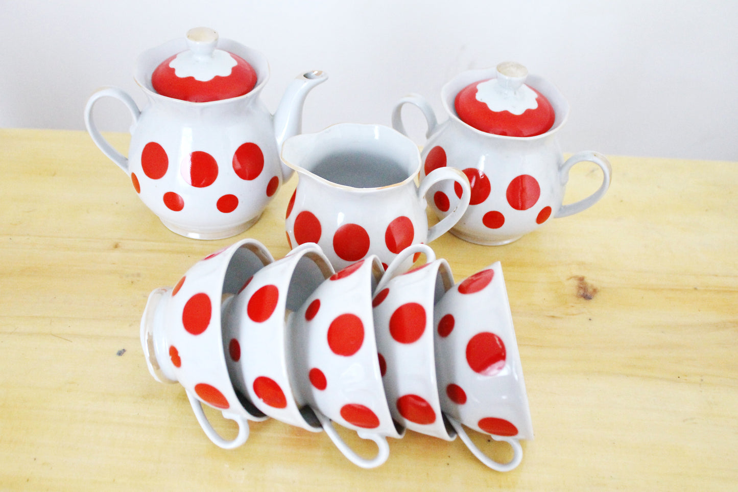 Lovely Rare Soviet vintage tea set, Soviet Porcelain service, Vintage Porcelain set - Kremges porcelain factory - Polka dot service - 1970s