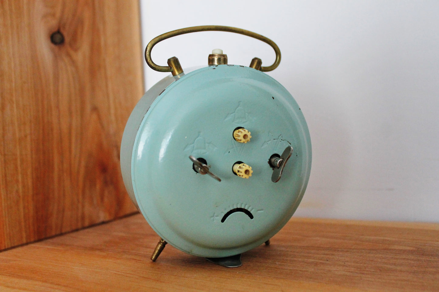 Shabby chic Jantar Alarm clock - Soviet clock 'Jantar' - Made in USSR - Vintage Alarm Clock - Working