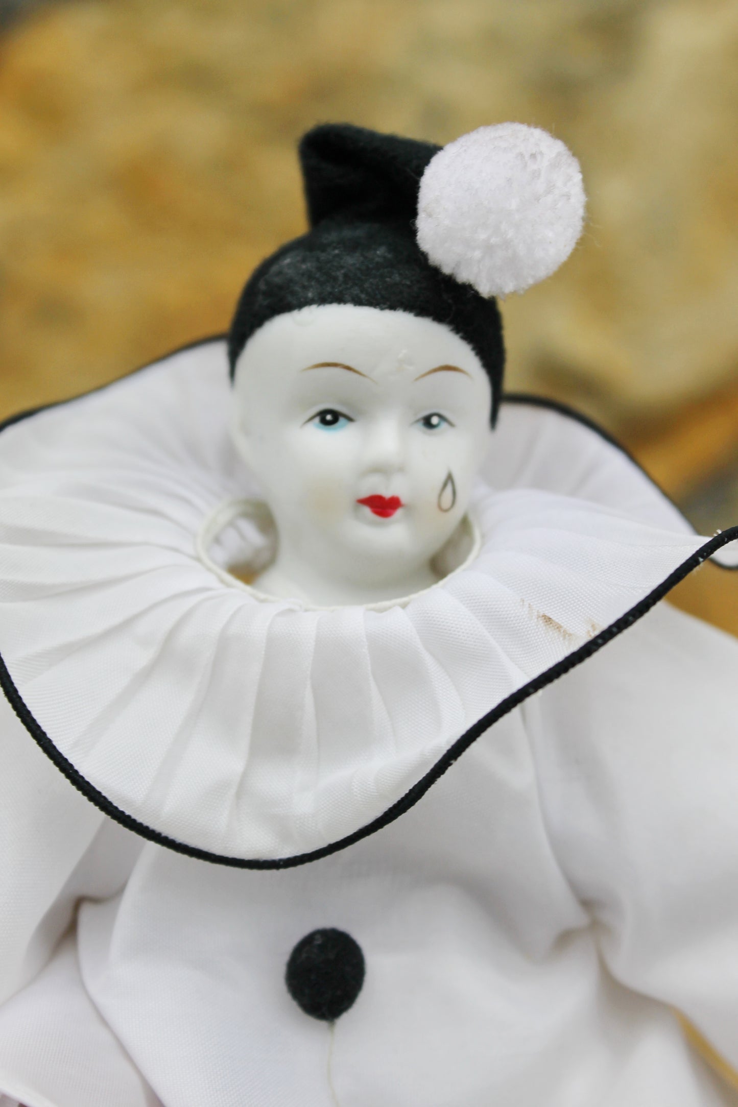 Set of two vintage porcelain Venetian small dolls Black/White- Harlequins - 20 cm - 7.9 inches - porcelain doll - decor doll - 1980s