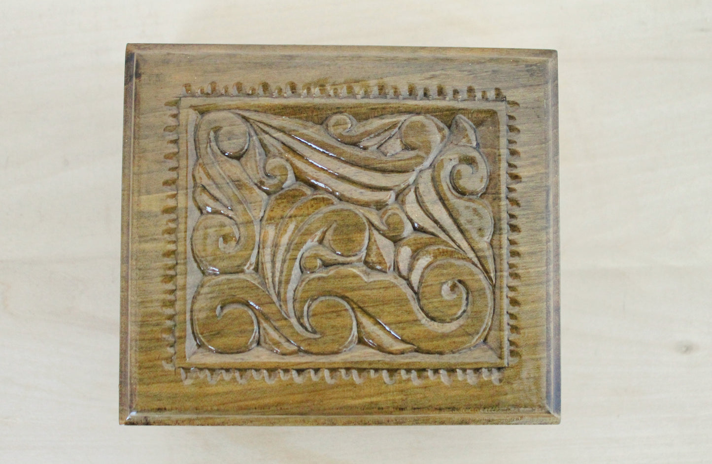 Vintage carved lacquer wooden box - made in Ukraine vintage jewelry box - 1970s