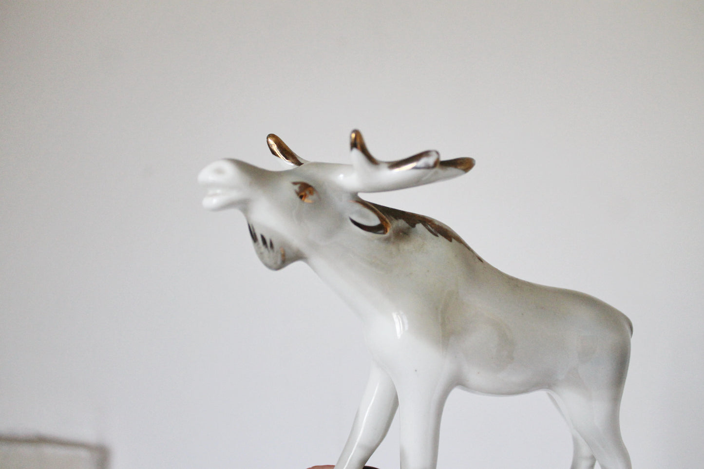 Vintage porcelain Elk - Ukrainian vintage - Ukrainain porcelain - Home decor - hand painted - made in USSR Ukraine - 1970s