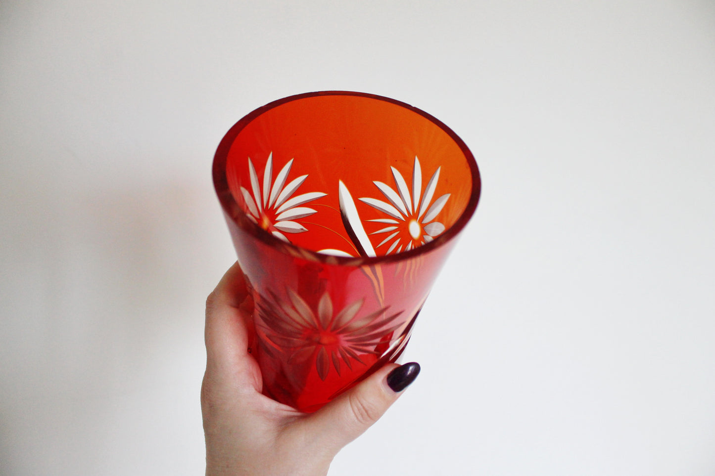 Soviet vintage red glass vase - USSR beautiful vintage vase - soviet vase - home decor vase - 1980s