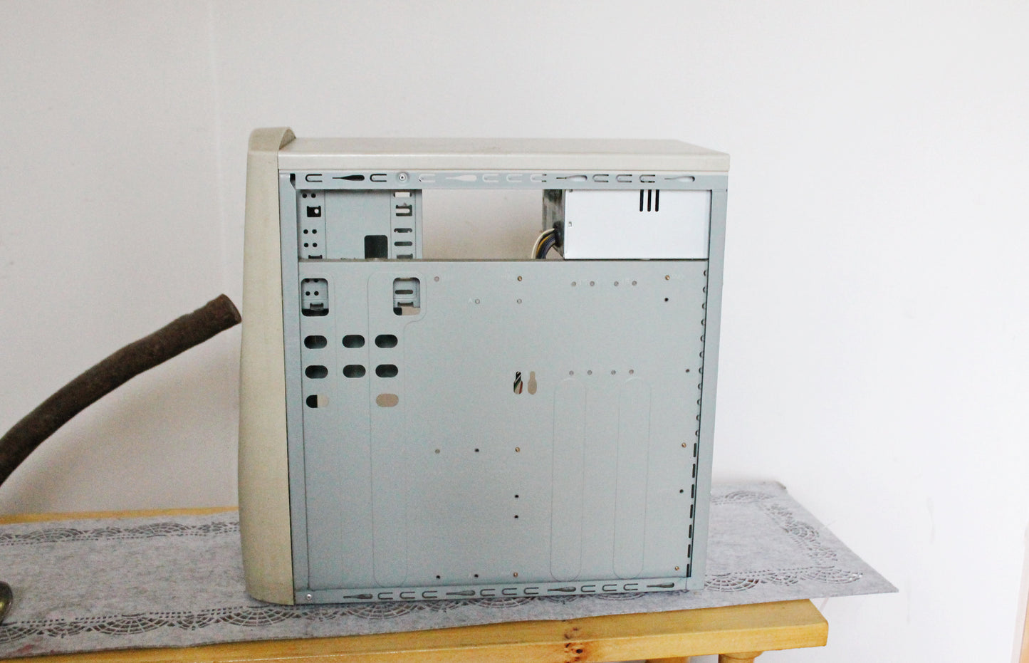 Vintage computer old case - 1990-2000s - vintage electronics