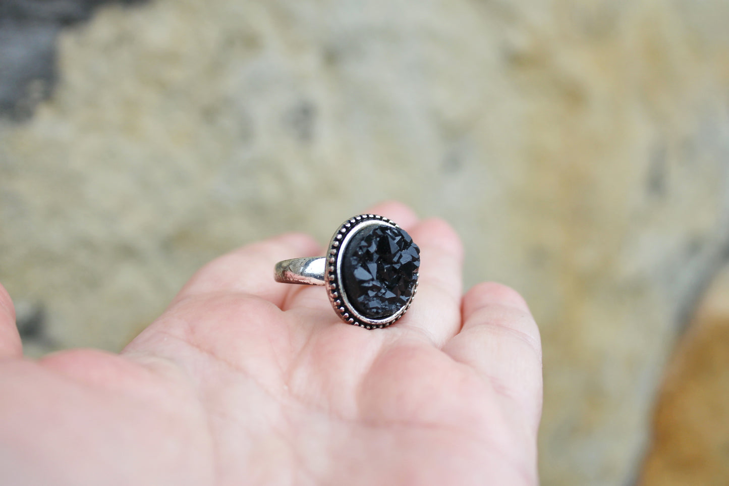 Vintage old metall Germany bijouterie ring with some stones - size 6.5 - Vintage Mother's Day Jewelry - Jewelry Gift - made in Germany - 1980s