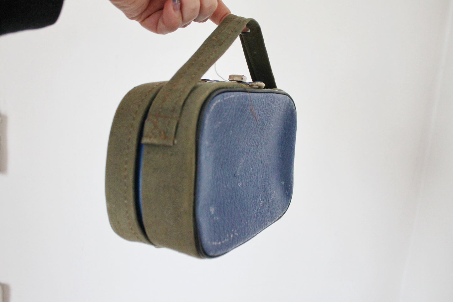 Vintage USSR medicine first aid kit 9.1 inches - Medical box - made of faux leather - First aid box - Soviet Medicine cabinet
