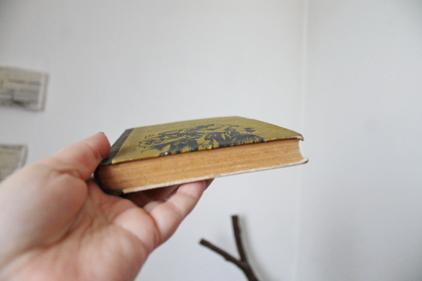 Vintage soviet book 1986 - Ivan Turgenev "Nobility nest" "The day before yesterday" "First love" - 1986 in USSR