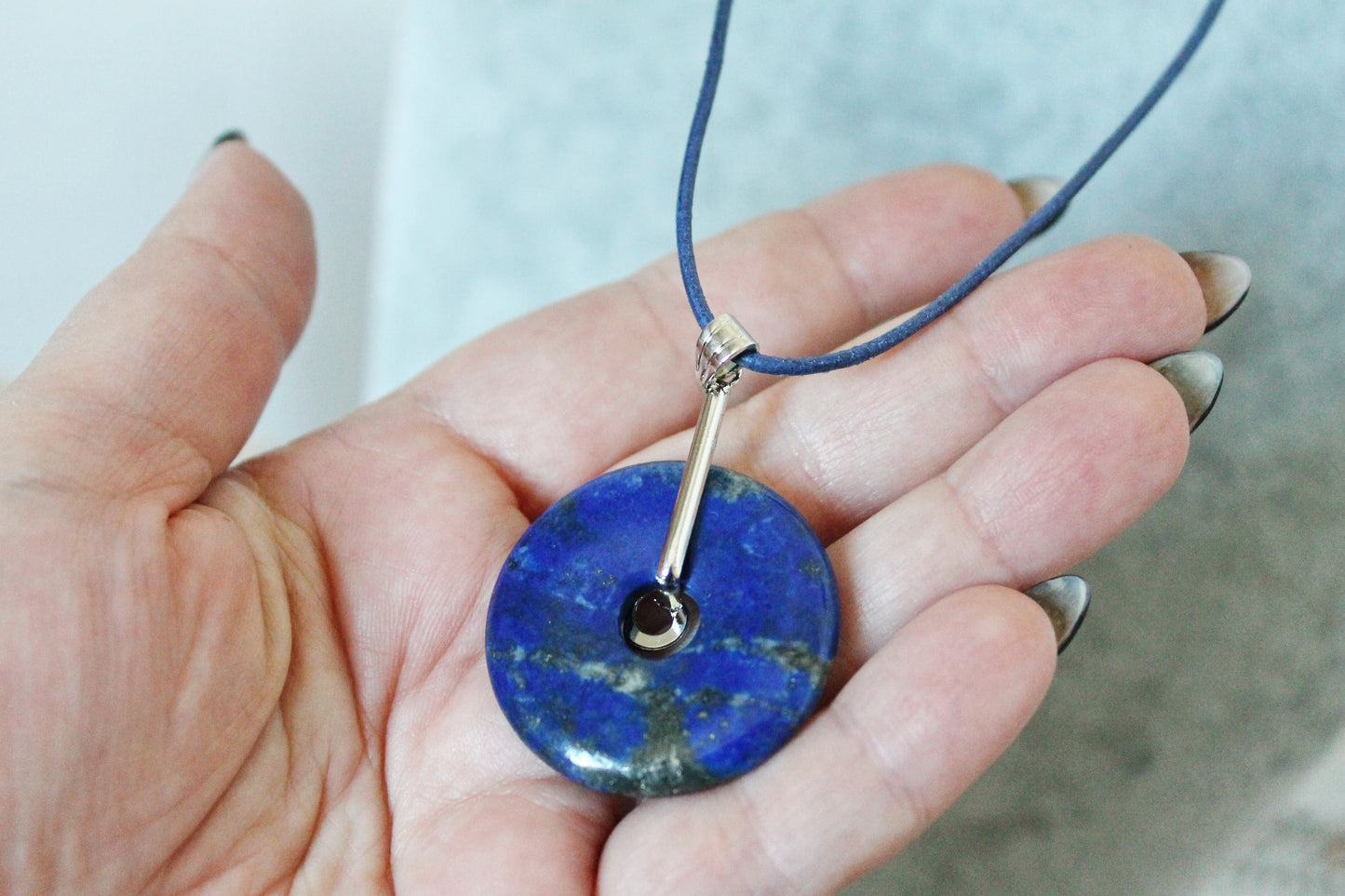 Vintage blue stone pendant from Germany - Nekclace 1990s - Germany vintage bijouterie - gift neckalce/pendant