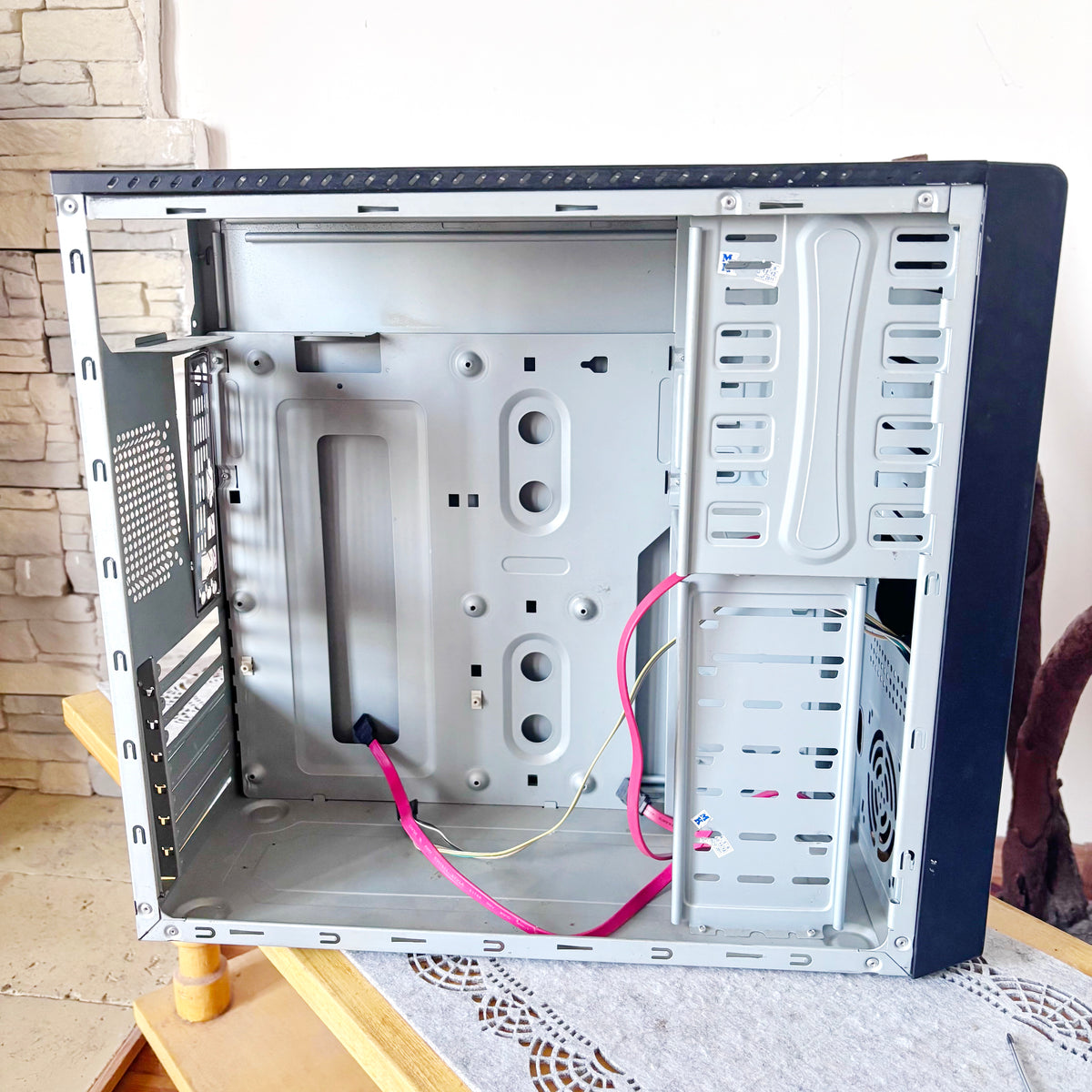 Vintage Black ATX PC Case, Retro Desktop Computer Tower, Early 2000s, Empty Chassis, Sleeper Build or Restoration