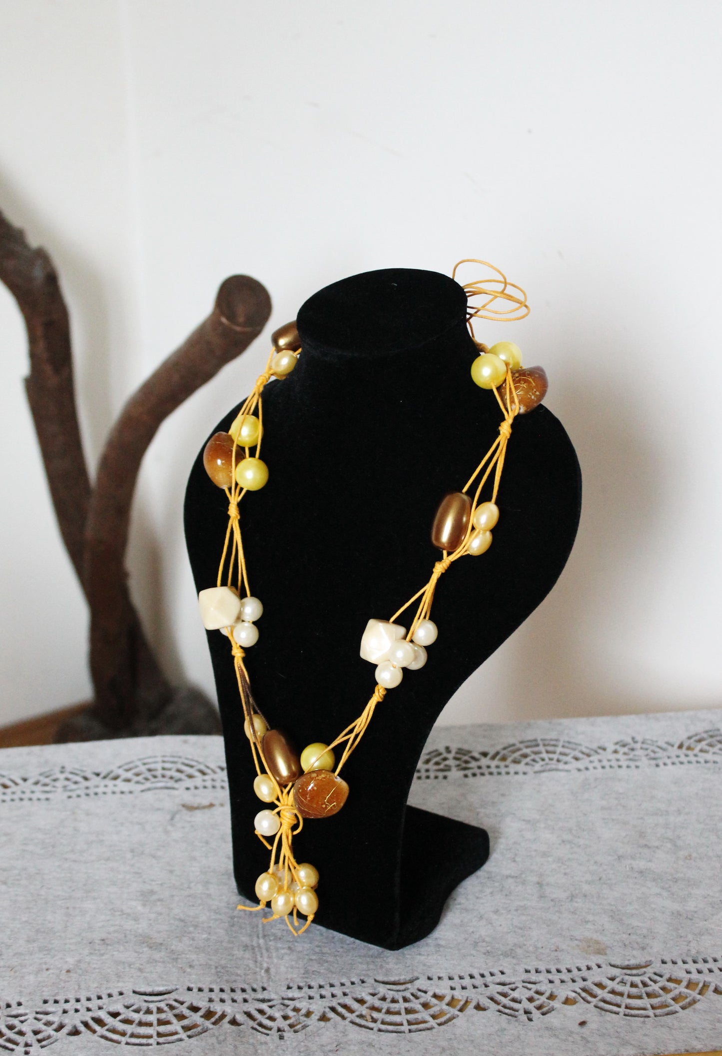 Vintage long beaded yellow necklace - Nekclace 1990s - vintage bijouterie - gift neckalce - made in Ukraine