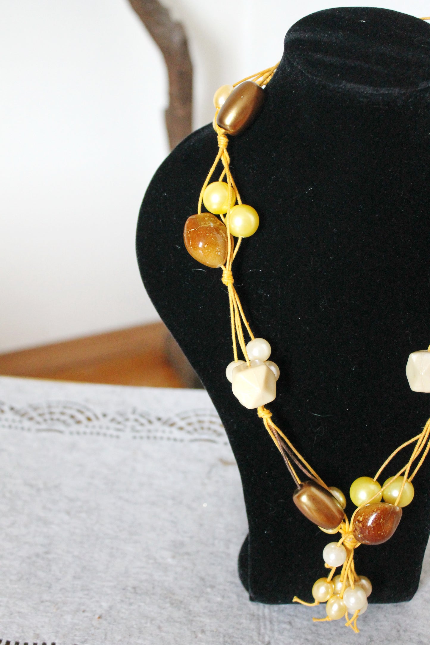 Vintage long beaded yellow necklace - Nekclace 1990s - vintage bijouterie - gift neckalce - made in Ukraine