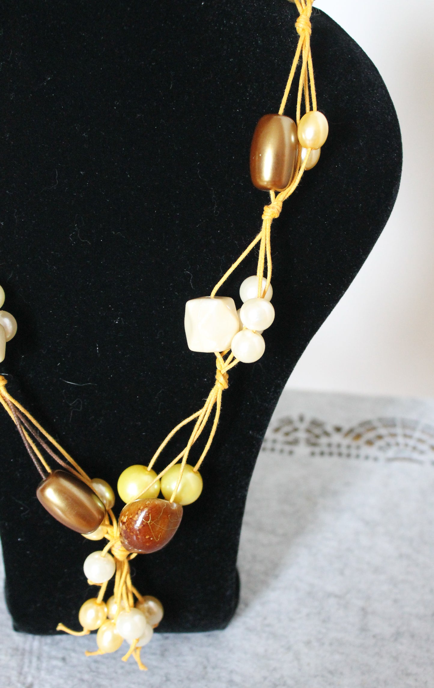 Vintage long beaded yellow necklace - Nekclace 1990s - vintage bijouterie - gift neckalce - made in Ukraine