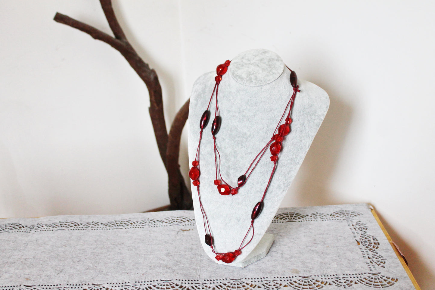 Vintage long red beaded necklace - Nekclace 1990s - vintage bijouterie - gift neckalce - made in Ukraine