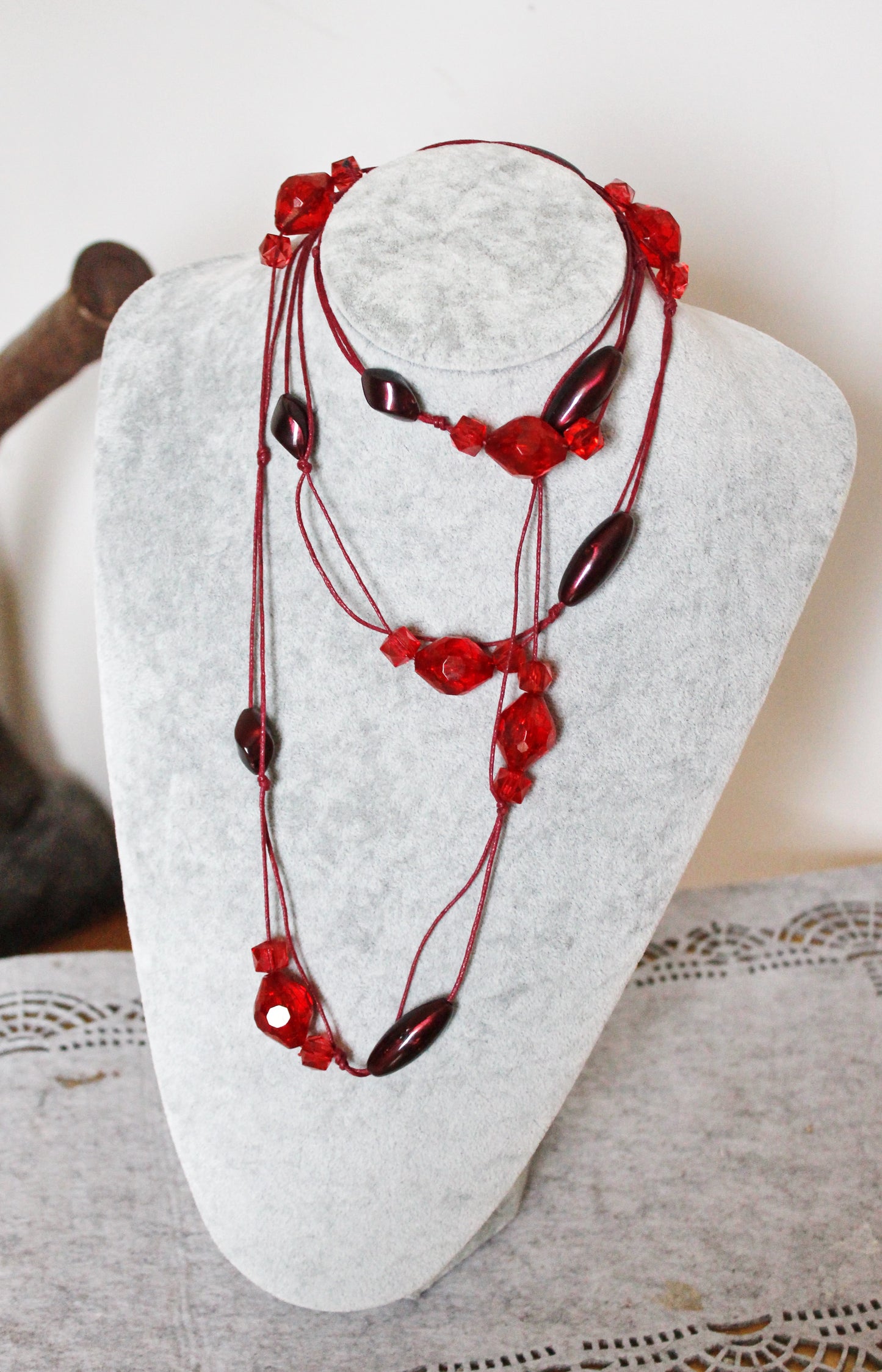 Vintage long red beaded necklace - Nekclace 1990s - vintage bijouterie - gift neckalce - made in Ukraine