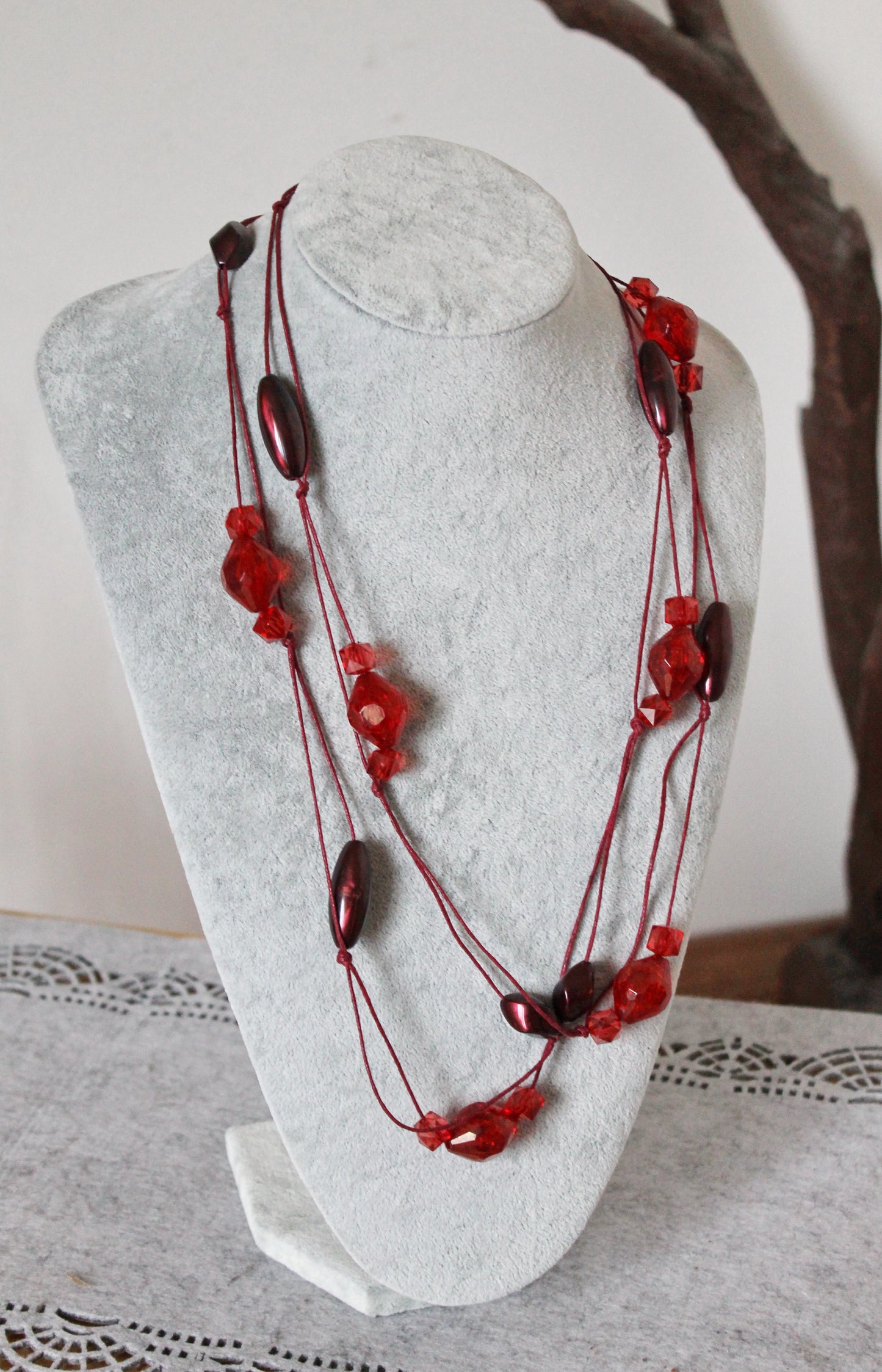 Vintage long red beaded necklace - Nekclace 1990s - vintage bijouterie - gift neckalce - made in Ukraine